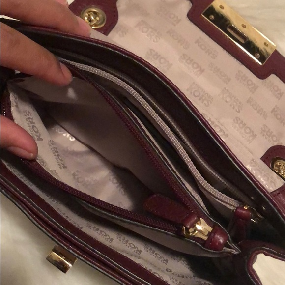 Michael Kors Purse - Picture 7 of 16